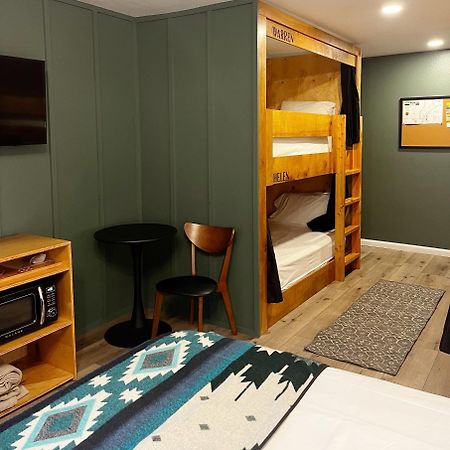 باينديل Jackalope Motor Lodge المظهر الخارجي الصورة